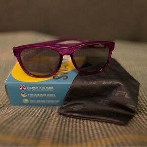 Tifosi Swank Sunglasses. Ultra-violet color. Unisex.